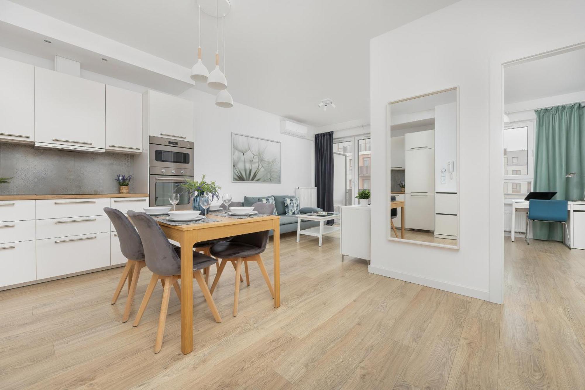 Apartament Comfy Two-bedroom Near Chopin Airport Warsaw's Ursynow By Renters