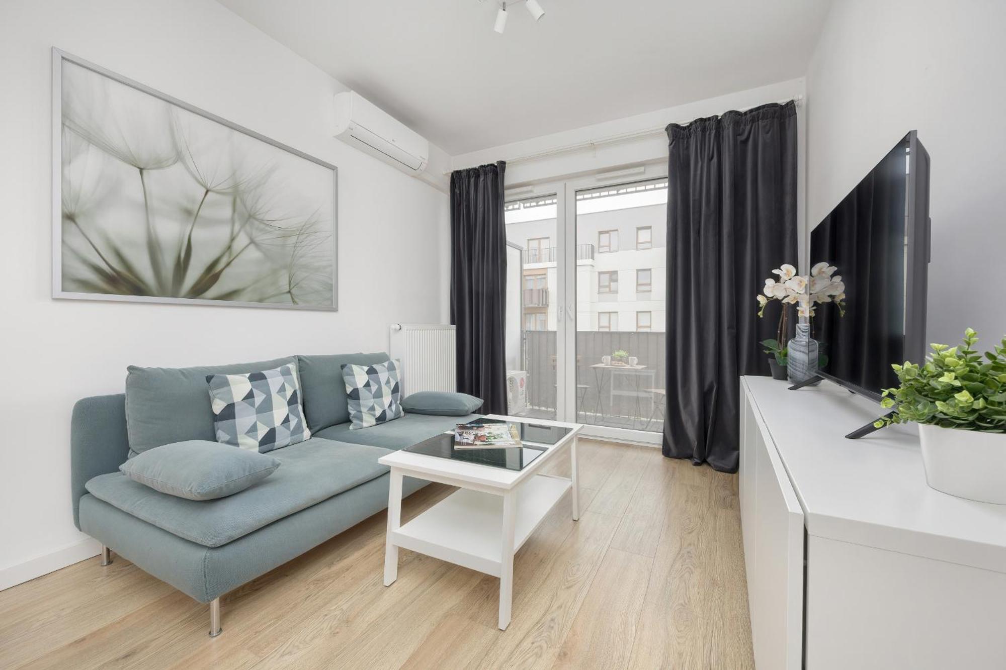 Apartament Comfy Two-bedroom Near Chopin Airport Warsaw's Ursynow By Renters *